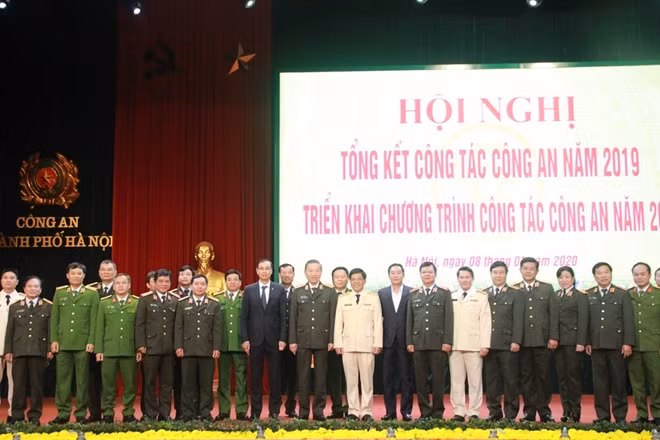 Bộ trưởng Tô Lâm và các đại biểu dự Hội nghị.