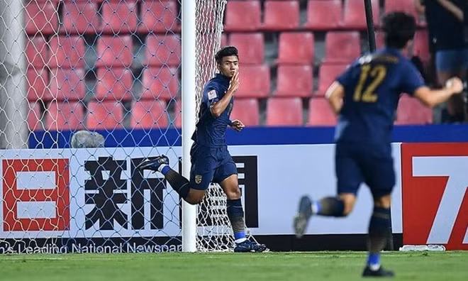 Chiến thắng đậm đà 5-0 giúp U23 Thái Lan vươn lên dẫn đầu bảng A. Ảnh: AFC.