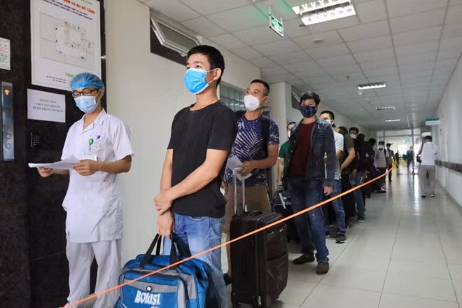 Trong số 183 người được xuất viện hôm nay(14/8), có 181 người là công dân trở về từ Guinea Xích đạo.