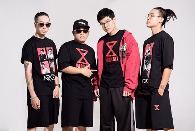 Có lẽ chỉ ở Việt Nam mới có những rapper nổi tiếng nhờ hát về… thanh xuân như Da LAB.