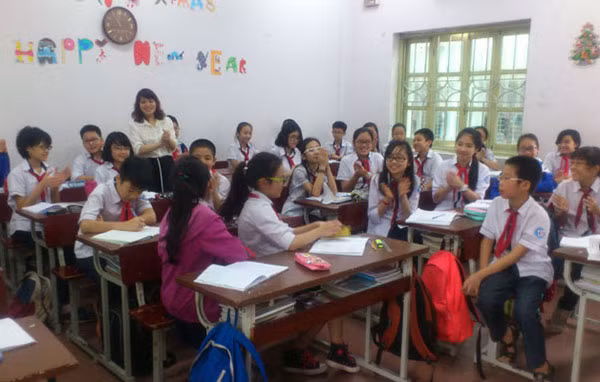 Việc sửa đổi cách đánh giá học sinh tiểu học được kỳ vọng sẽ tạo được khí thế mới cho cả giáo viên và học sinh. Ảnh: CTV Việc sửa đổi cách đánh giá học sinh tiểu học được kỳ vọng sẽ tạo được khí thế mới cho cả giáo viên và học sinh. Ảnh: CTV