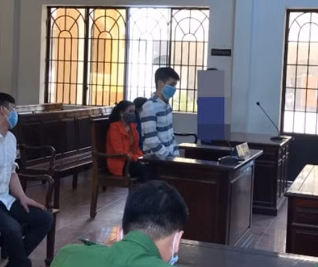 Đặng Văn Cư tại tòa.