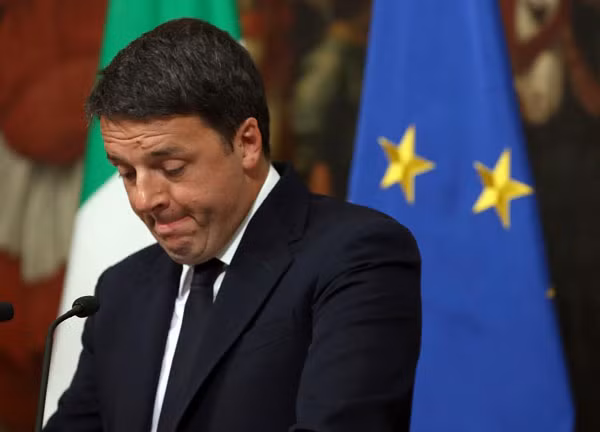 Thủ tướng Italia Matteo Renzi đã gặp thất bại nặng nề sau cuộc trưng cầu dân ý về cải cách Hiến pháp. Ảnh: Getty Imagine Thủ tướng Italia Matteo Renzi đã gặp thất bại nặng nề sau cuộc trưng cầu dân ý về cải cách Hiến pháp. Ảnh: Getty Imagine
