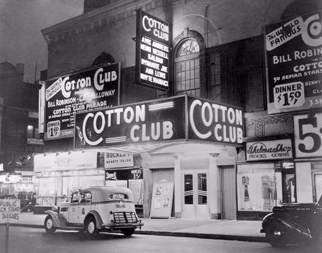 Hình ảnh câu lạc bộ Cotton, nơi lập danh của Duke Ellington và dàn nhạc của ông. Những buổi diễn của Duke tại đây đã thay đổi bộ mặt của âm nhạc mãi mãi. Câu lạc bộ Cotton cũng được coi là một di tích mang tính lịch sử của khu vực Harlem nói riêng và New York nói chung.
