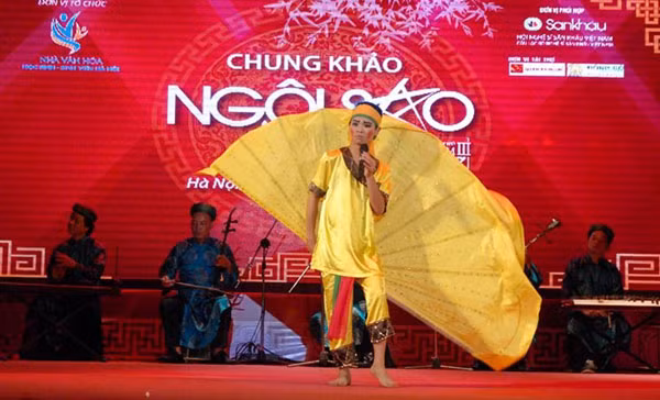 Tiết mục “Cu sứt huyện Tề”.
