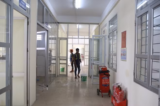 Dự kiến cơ sở này sẽ được bàn giao cho Sở Y tế Hà Nội vào chiều nay.