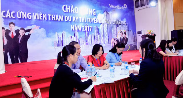 VietinBank tuyển dụng gần 400 nhân sự trên toàn hệ thống.