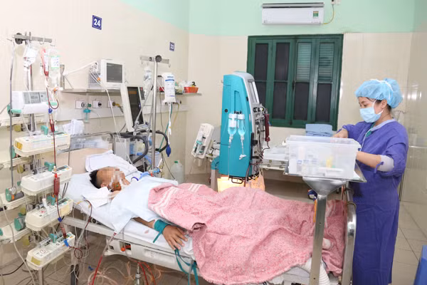 Nam bệnh nhân 38 tuổi hồi sinh nhờ lá phổi của Dương.
