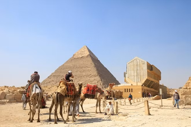 Cụm Kim tự tháp Giza.