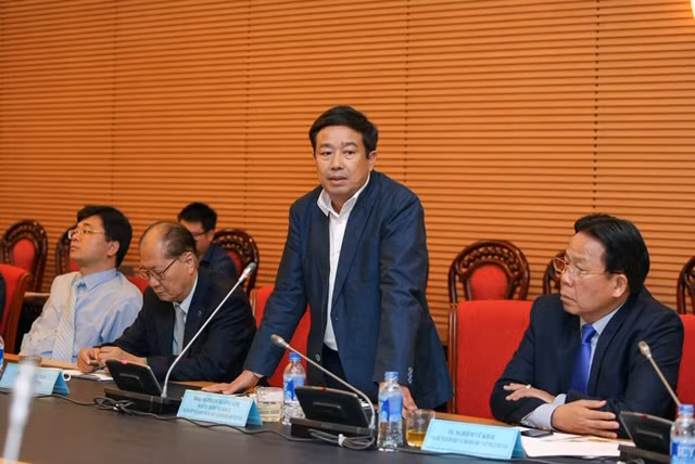 Thành viên HĐTV PVN Phạm Xuân Cảnh phát biểu tại tọa đàm. Thành viên HĐTV PVN Phạm Xuân Cảnh phát biểu tại tọa đàm.