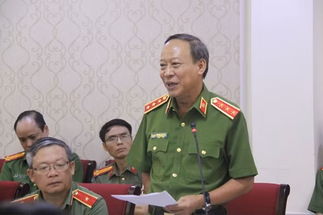 Thứ trưởng Lê Qúy Vương phát biểu tại buổi làm việc.