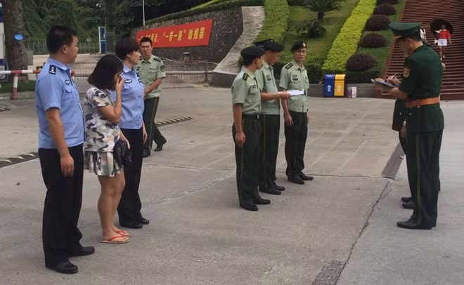 Nạn nhân Nguyễn Thị A được giải cứu.