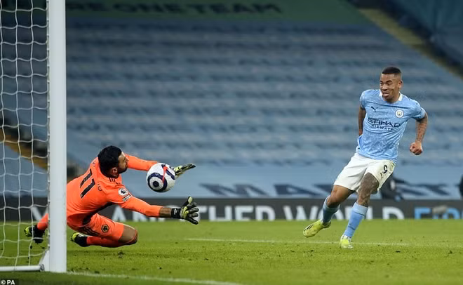 Những tưởng ManCity sẽ đứt mạch toàn thắng nhưng sự bùng nổ kịp thời ở cuối trận đã giúp họ có một chiến thắng đậm trước Wolves