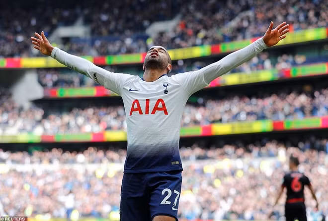 Trước đó Tottenham đã có chiến thắng 4 sao trước Huddersfield. Ảnh: Reuters.