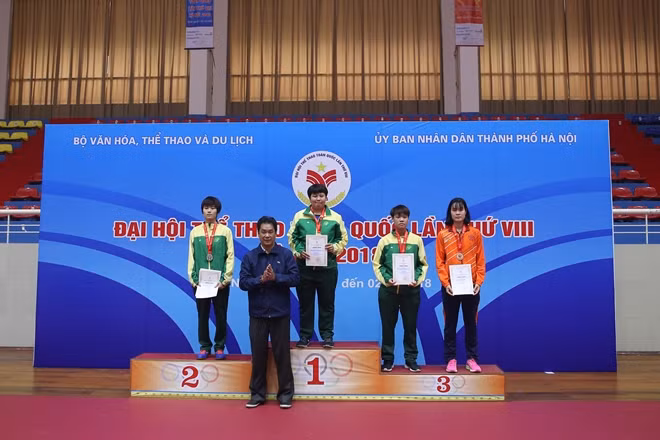 Mai Hoàng Mỹ Trang(TP HCM) giành huy chương vàng nội dung đơn nữ.