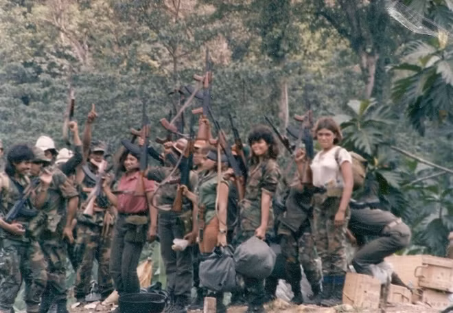 Quân nổi dậy Contra ở Nicaragua do CIA dựng lên. Ảnh: Getty.
