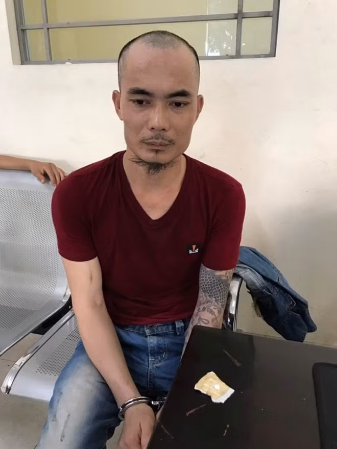 Trương Văn Hùng tại cơ quan Công an.