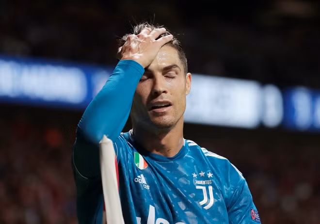 Giá trị chuyển nhượng của Ronaldo tụt giảm thấp nhất kể từ năm 2010. Ảnh: Reuters.