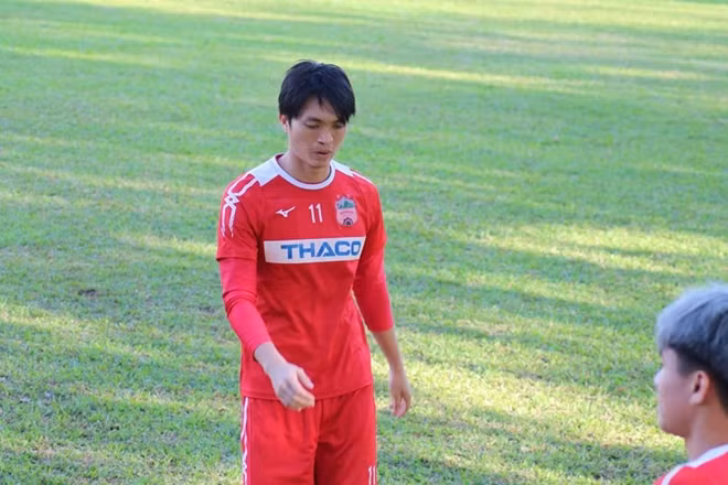 Tiền vệ Nguyễn Tuấn Anh. Ảnh: HAGL.