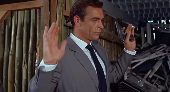 Một cảnh do Sean Connery thực hiện trong phim "Doctor No".