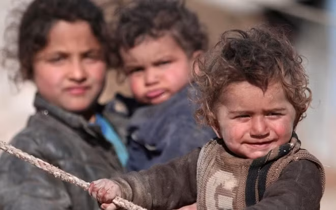 Trẻ em Syria là một trong những đối tượng chịu ảnh hưởng nhiều nhất từ cuộc nội chiến. Ảnh: PBS.