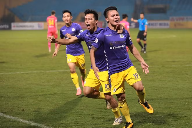 Thắng đậm Sài Gòn FC, đoàn quân áo tím tiếp tục bám đuổi Viettel trong cuộc đua vô địch.