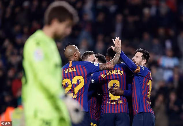 Barca có chiến thắng đậm đà qua đó giành vé vào Tứ kết Cup Nhà vua.