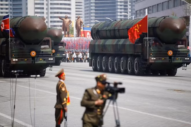 Một loại tên lửa đạn đạo của Triều Tiên tự sản xuất. Ảnh: Reuters.
