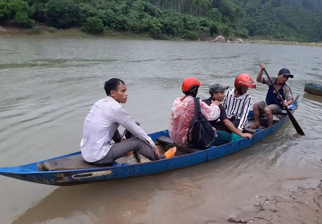 Một cây cầu luôn là niềm mơ ước của người dân nơi đây.
