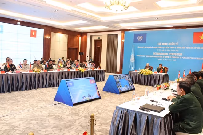 Hội nghị trực tuyến về vai trò của phụ nữ và phòng chống dịch bệnh COVID-19 trong hoạt động gìn giữ hòa bình.