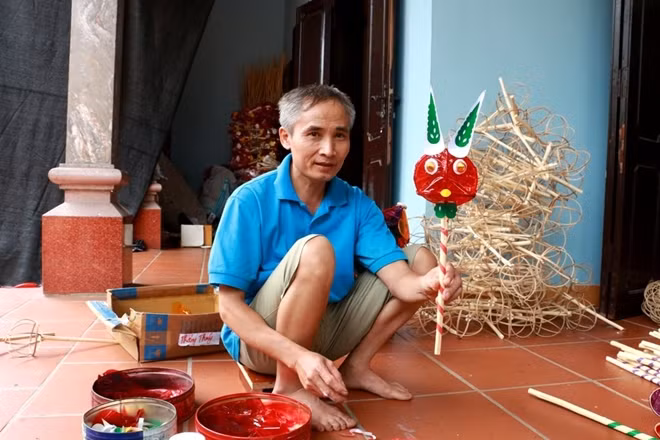 Mỗi mùa Trung thu gia đình ông Kỳ cung cấp khoảng hơn 3.000 chiếc đèn cù, đèn thỏ ra thị trường.