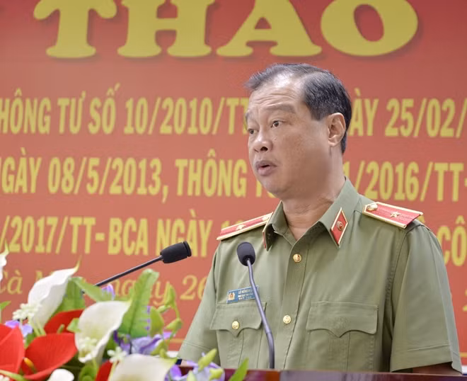 Thiếu tướng Lê Hồng Hiệp, phát biểu chỉ đạo tại Hội thảo.