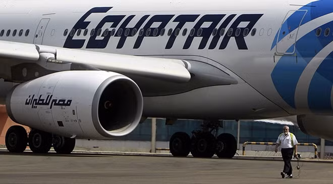 Một máy bay của EgyptAir. Ảnh: Reuters