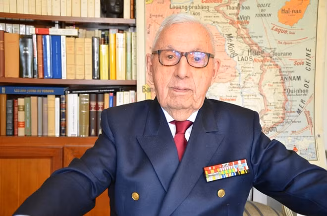 Đại tá jacques Allaire.