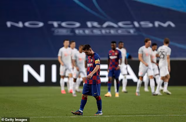 Thêm một trận đấu thất vọng của Barcelona, thêm một thất bại đáng quên tại Champions League. Messi một lần nữa lỡ hẹn với chiếc Cup tai voi mà anh thèm khát.