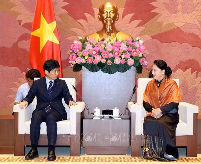 Chủ tịch Quốc hội Nguyễn Thị Kim Ngân và Thống đốc Ichita Yamamoto. Ảnh: TTXVN.