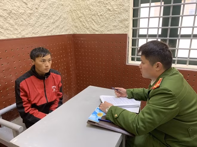 Vàng A Chu tại CQĐT.