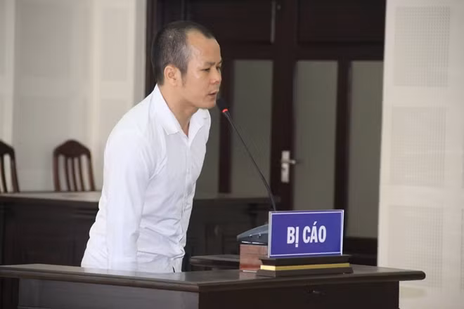 Bị cáo Lê Văn Quang tại tòa.