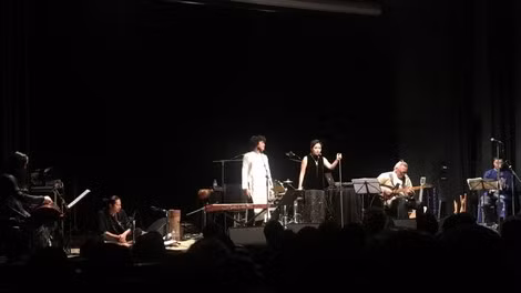 Ra mắt “Hanoi Duo” ở Hà Nội.