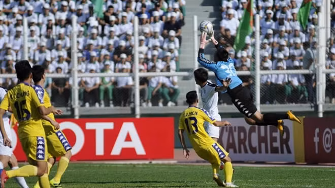 Hà Nội FC (áo vàng) giành vé vào chung kết AFC Cup 2019. Ảnh: AFC.
