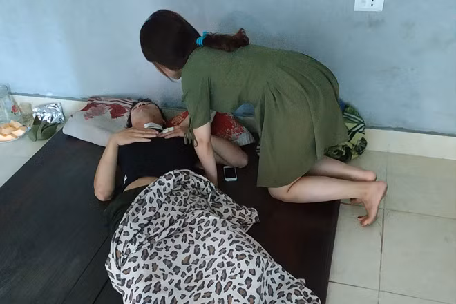 Anh Thành vẫn phải nghỉ ở nhà.