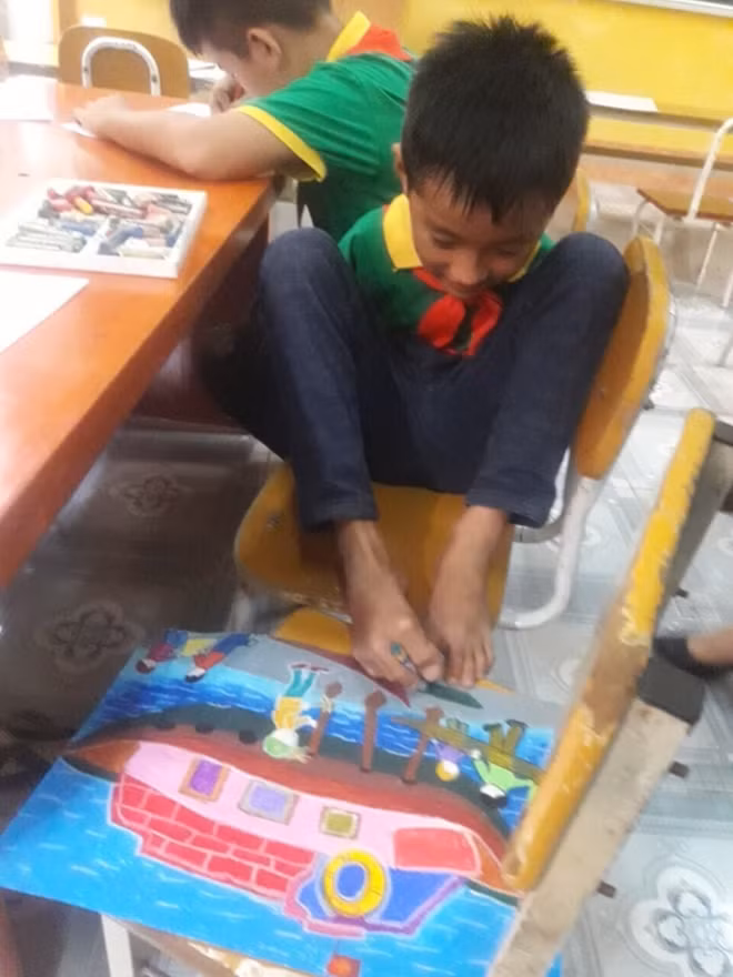 Những nét vẽ đẹp từ đôi chân của Tiến Anh tại cuộc thi gần đây.