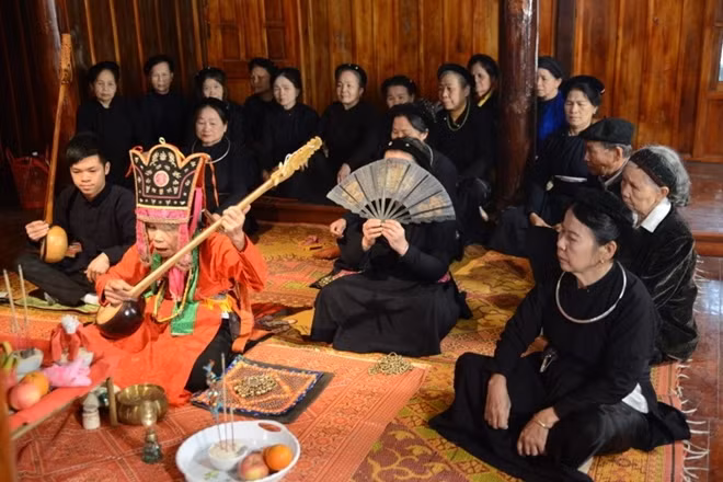 Thực hành Then của người Tày, Nùng, Thái ở Việt Nam vừa được UNESCO ghi danh vào danh sách văn hóa phi vật thể đại diện của nhân loại.