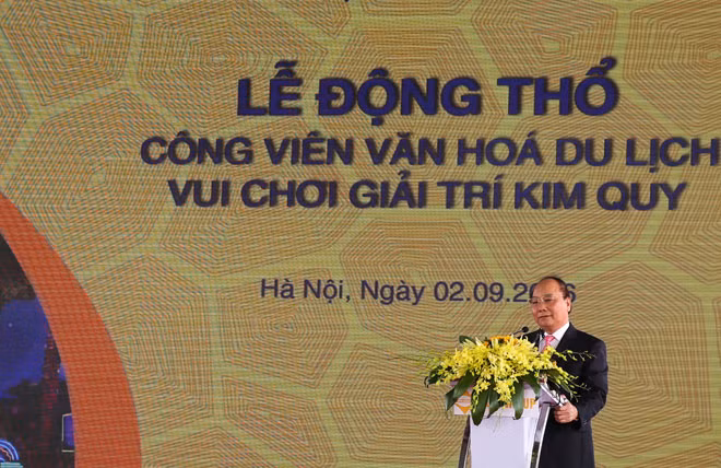 Thủ tướng Nguyễn Xuân Phúc phát biểu tại lễ động thổ Công viên Kim Quy.
