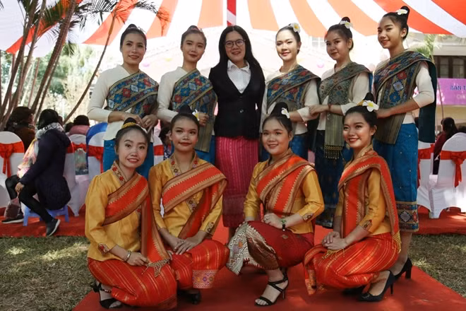Nhiều người tham dự tin tưởng Liên hoan là cơ hội tuyệt vời để người dân thưởng thức đặc sản văn hóa và ẩm thực của các nước trên thế giới, cơ hội để các bên tăng cường hiểu biết lẫn nhau và là nơi các cơ quan đại diện thưởng thức đặc sản của Việt Nam.