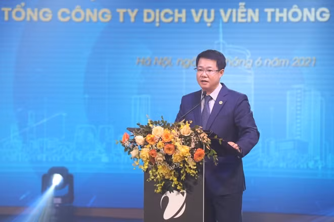 Ông Nguyễn Trường Giang - Tổng giám đốc VNPT VinaPhone phát biểu tại buổi lễ.