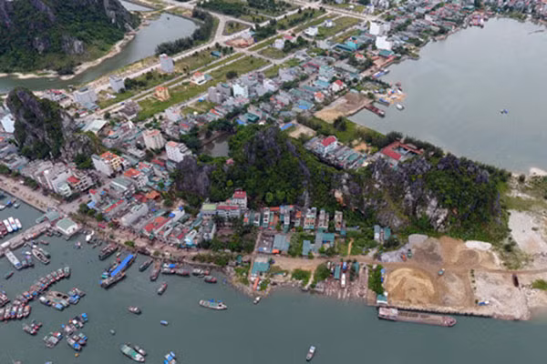 Các đặc khu được kỳ vọng sẽ là những cực tăng trưởng mới, lan tỏa sự phát triển ra toàn nền kinh tế. Các đặc khu được kỳ vọng sẽ là những cực tăng trưởng mới, lan tỏa sự phát triển ra toàn nền kinh tế.