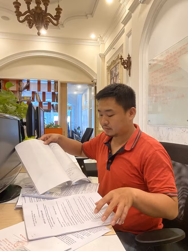 Ông Võ Phương Lâm trình bày vụ việc.
