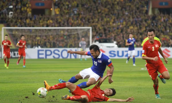Việt Nam và Malaysia đều chỉ mới có một lần đăng quang ở AFF Cup. Ảnh: VNE. Việt Nam và Malaysia đều chỉ mới có một lần đăng quang ở AFF Cup. Ảnh: VNE.