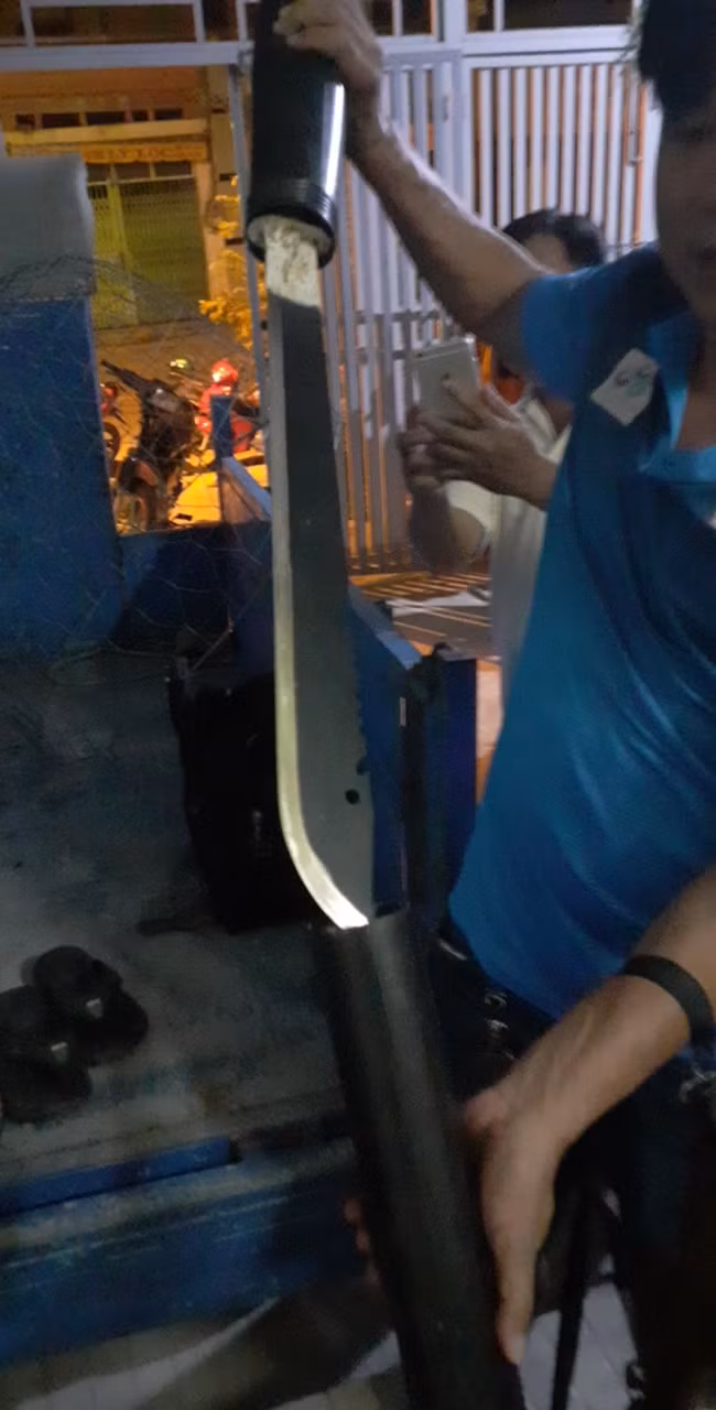 Mã tấu do Lê Thành Đoán tự chế để chống trả các trinh sát trong lúc bị vây bắt.